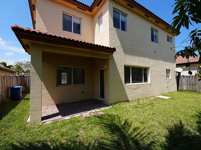 8836 SW 221st Ter — Photo 2