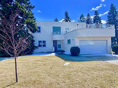 1104 6th St Ne Devils Lake Nd 58301 Zillow