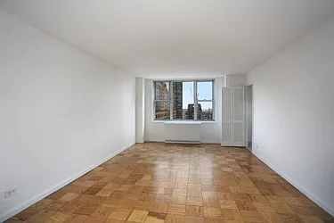 Rented by Manhattan Skyline