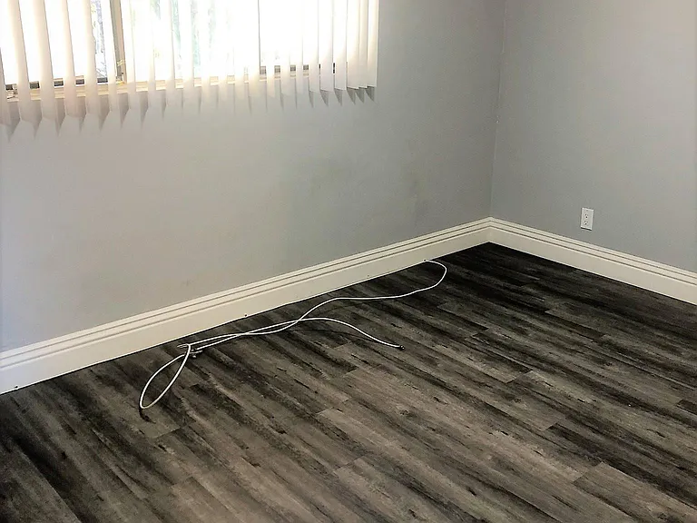 850 S Rosemead Blvd #5 — Photo 13