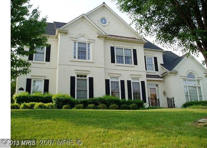 1st image of 8800 Mirador Pl