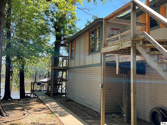 3rd image of 2498 Bayou Darbonne Dr