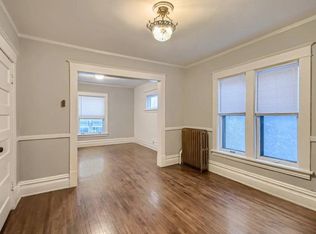 Uptown Flats, Minneapolis, MN 55408