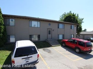 932 Boston Way APT 3, Coralville, IA 52241