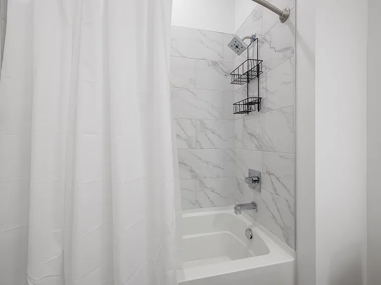 542 Southgate Ave #302 — Photo 17