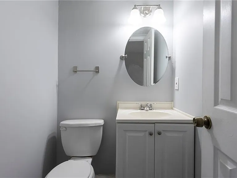 1441 Springleaf Cir SE — Photo 11