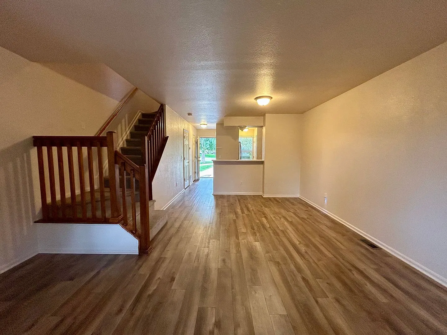 Two Bedroom Townhome Available For Rent in Hunter's Ridge in Louisville — Photo 3