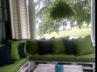 1402 Argyle St, Hamburg, IA 51640