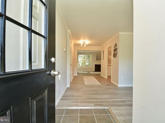 3rd image of 6052 Old Landing Way #34