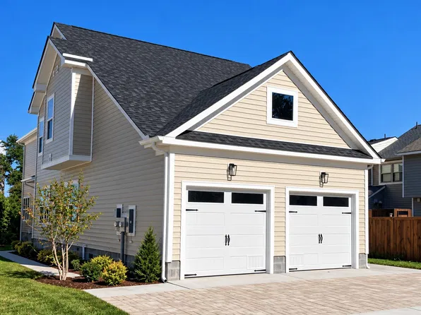 2212 Mystic Cove Dr, Virginia Beach, VA 23455
