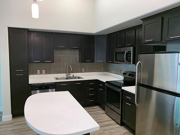 2nd image of 452 10th Ave #111