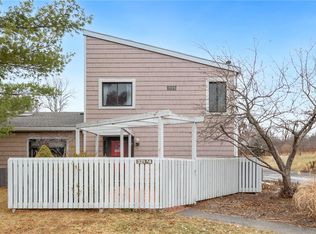 321 Strawberry Hill Cir #4, Ithaca, NY 14850