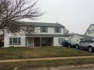 17 Mariner Ln, Willingboro, NJ 08046