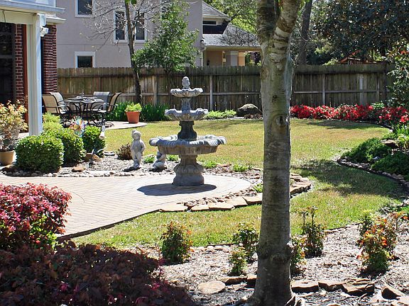 The yard in spring bloom