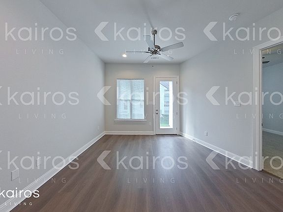 5th image of 4828 Dacha Ln