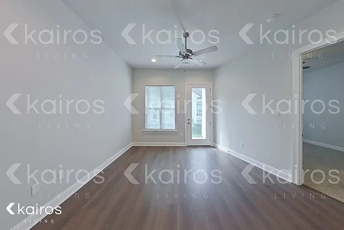4828 Dacha Ln — Photo 6