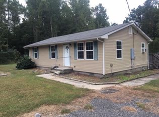 7390 River Rd, Lancaster, VA 22503