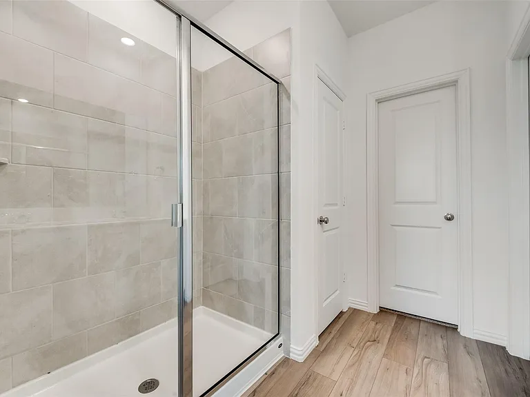 1109 Sassafras Dr — Photo 14