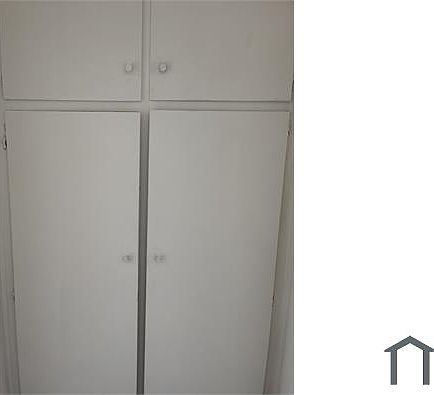 4th image of 11414 Menlo Ave APT 3