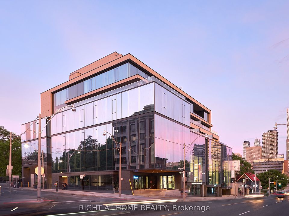 1st image of 1 Roxborough St E #501