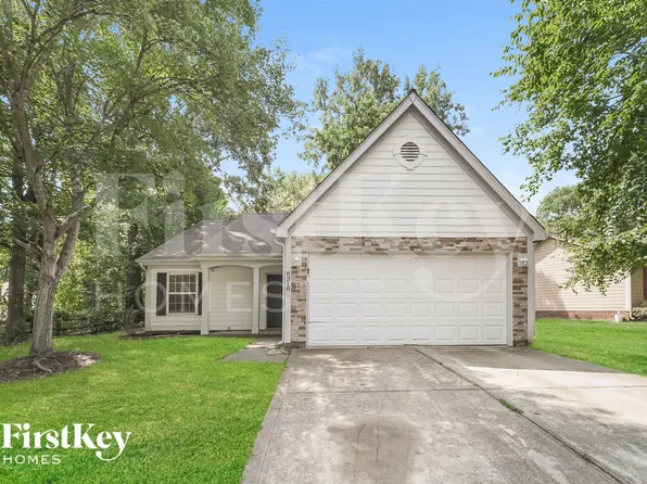 8318 Belstead Brook Ct, Charlotte, NC 28216