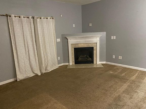 3rd image of 52 Arbor Hill Pl