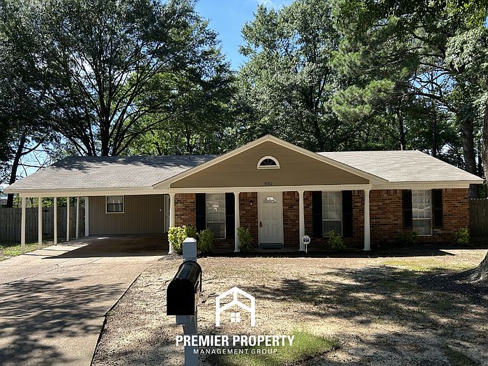 1st image of 3880 Hilltop Dr