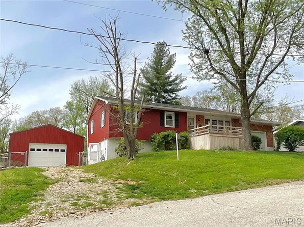 1525 Frank St, Hannibal, MO 63401