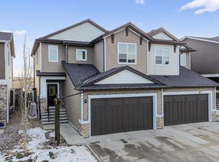 73 N Fireside Cv, Cochrane, AB T4C 0X3