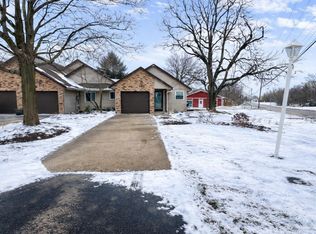 820 Martha Dr, Huron, OH 44839