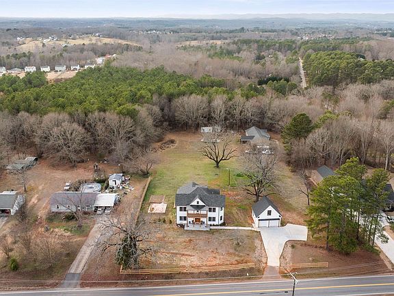 3rd image of 3651 Highway 357