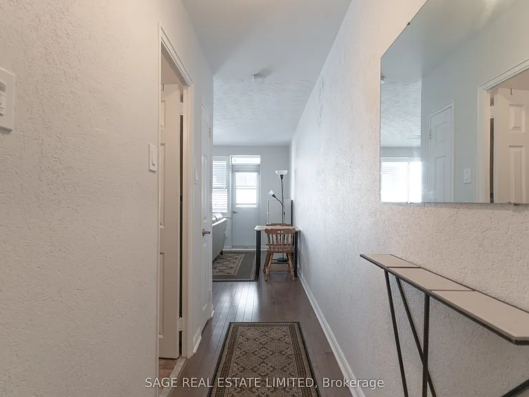 1901 Bayview Ave E #205 — Photo 3