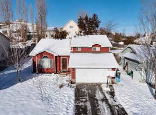 354 Quail Run Dr, Moscow, ID 83843