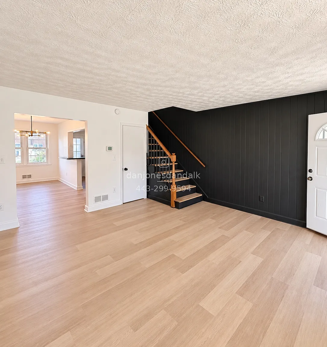 3 bed, 1.5 bath, 1024 sqft, $1,975 — Photo 4