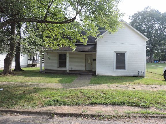 2nd image of 323 N 4th St