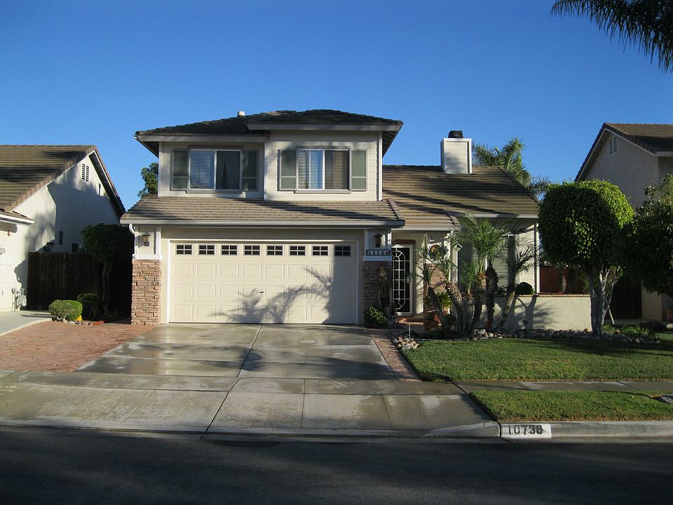 1st image of 10738 Sunflower St