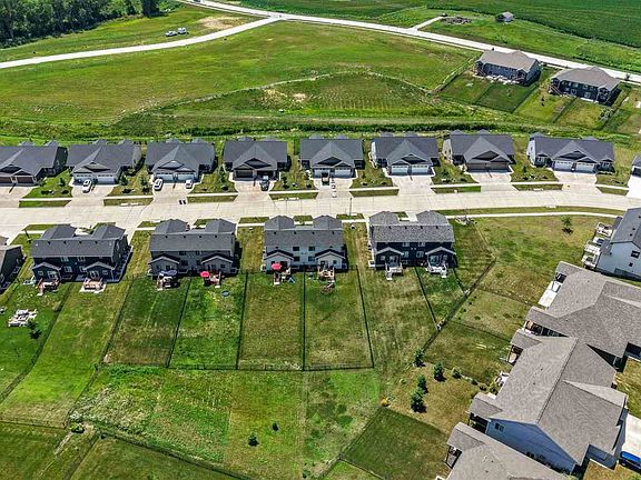 4th image of 417 Dawson Dr