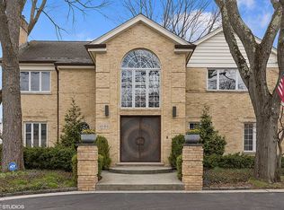 1046 Bluff Rd, Glencoe, IL 60022