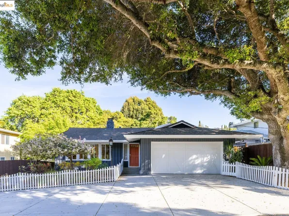 25 Cavoretto Ln, El Sobrante, CA 94803