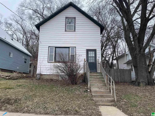 1416 Rustin St, Sioux City, IA 51105