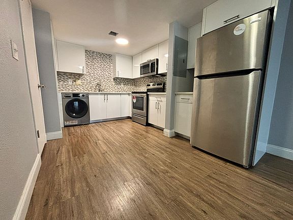 4th image of 4113 S Semoran Blvd APT 2