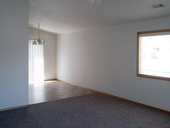 4th image of 1416 Honeycomb Ct #A