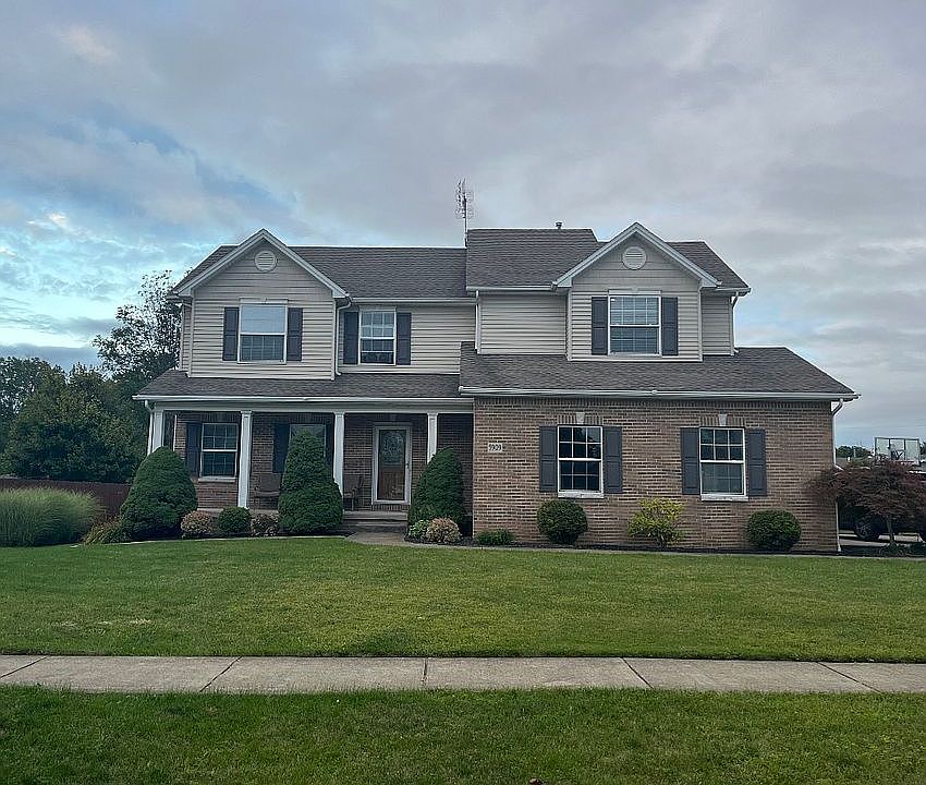 1st image of 5909 Pinehurst Ct