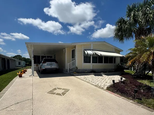 14041 Zorzal Ave, Fort Pierce, FL 34951