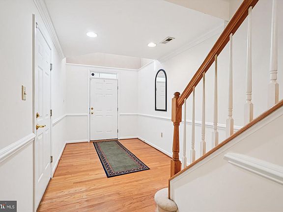 3rd image of 4153 Kentmere Sq