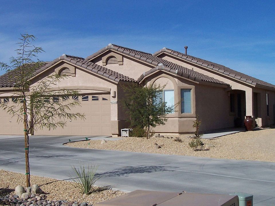 3 Car garage