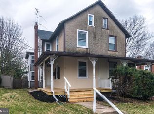 30 N 3rd St, Souderton, PA 18964