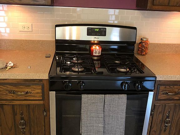 5th image of 7131 Hickory St APT 1