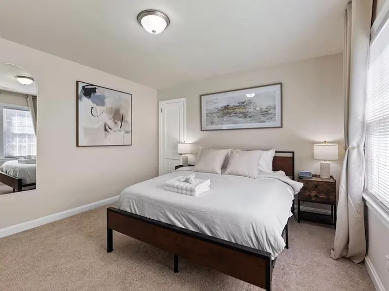 1692 S Olympian Way SW — Photo 10