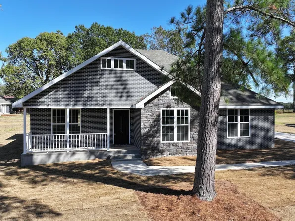 814 Powers St, Clanton, AL 35045